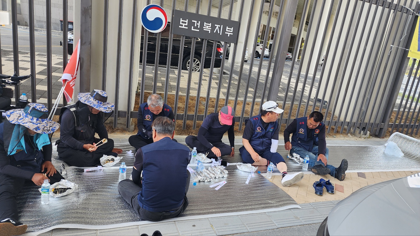 기초생활보장법 개정촉구 전동휠체어 국토종단 관련 사진 24